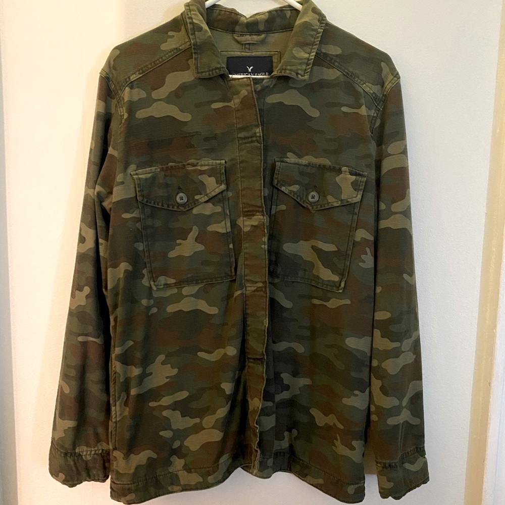 Camo American eagle utility jacket.